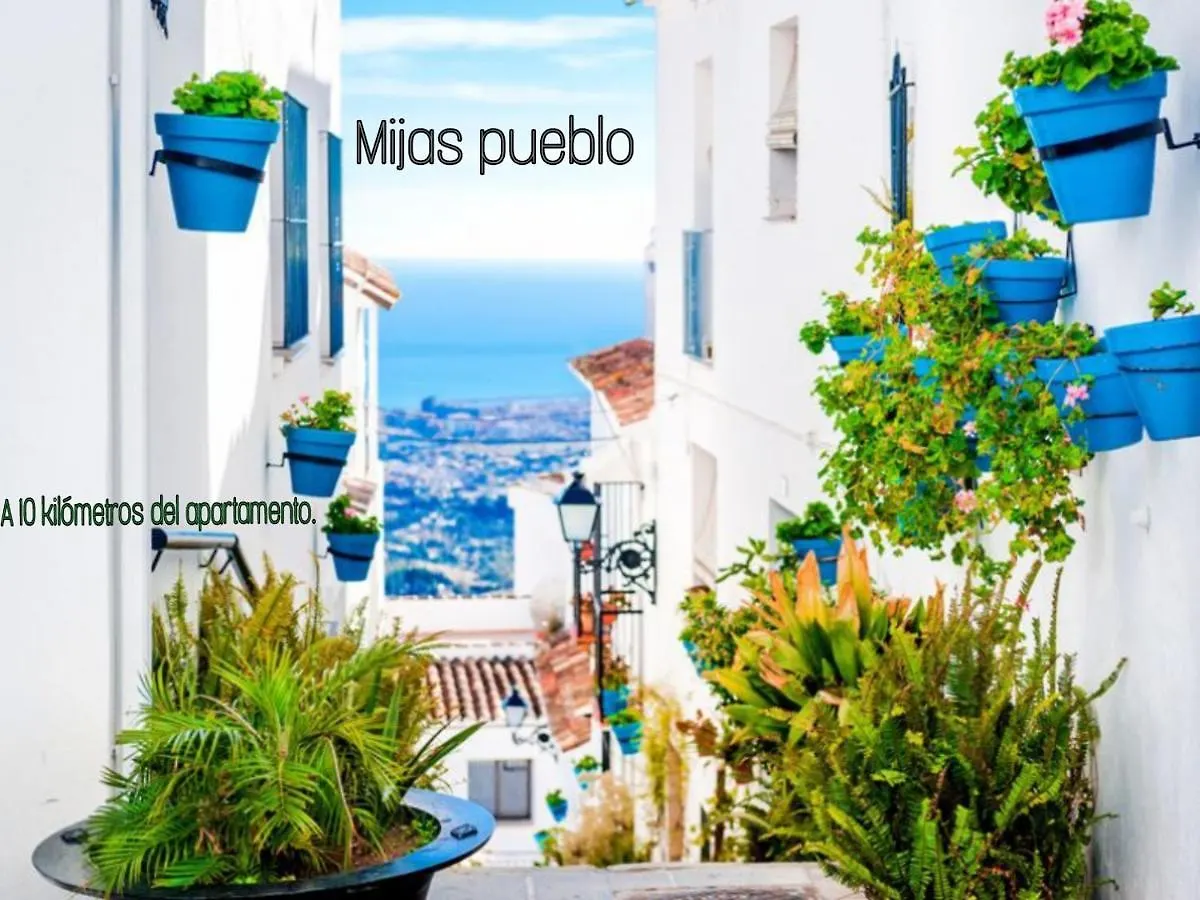 Apartamento entre montaña y playa Fuengirola 0*,